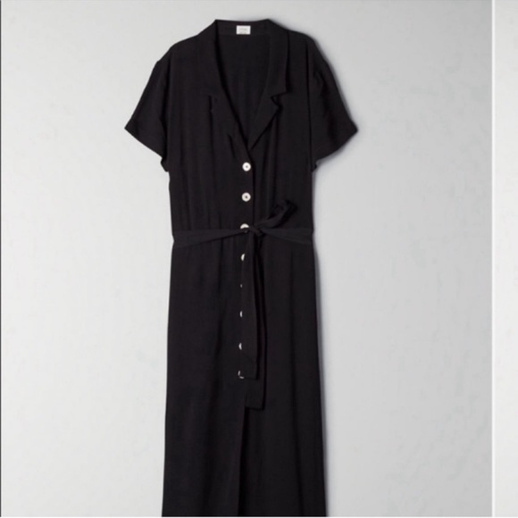 Aritzia Wilfred Button Down Dress

Size xs - Picture 3 of 13